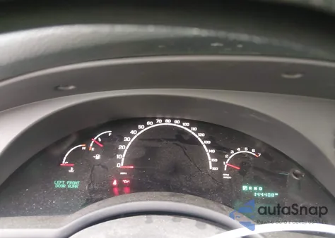 2004 Chrysler Pacifica из США, поврежденный, VIN 2C8GF68454R175622